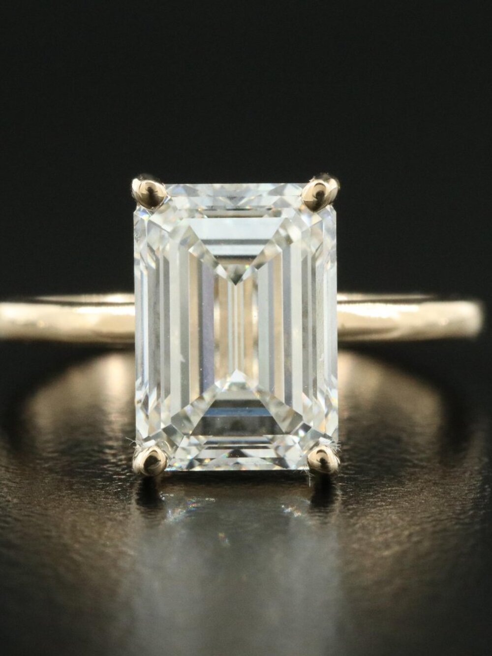 IGI Certified 4.05 CT Diamond F VS1 Emerald Cut Solitaire 14K Yellow Gold Ring